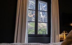 Hotel Du Cirque Et De La Cascade